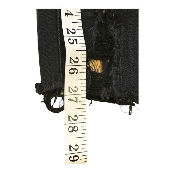 Judy Blue Women's Size 7 (28) Black‎ Distressed Leopard Patch Skinny Jeans - Picture 6 of 8